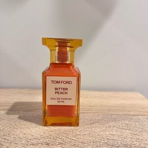 NWOT Tom Ford Bitter Peach Orange Perfume